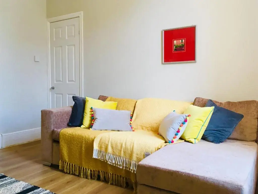 Bright Apartment in the Heart of St Leonards