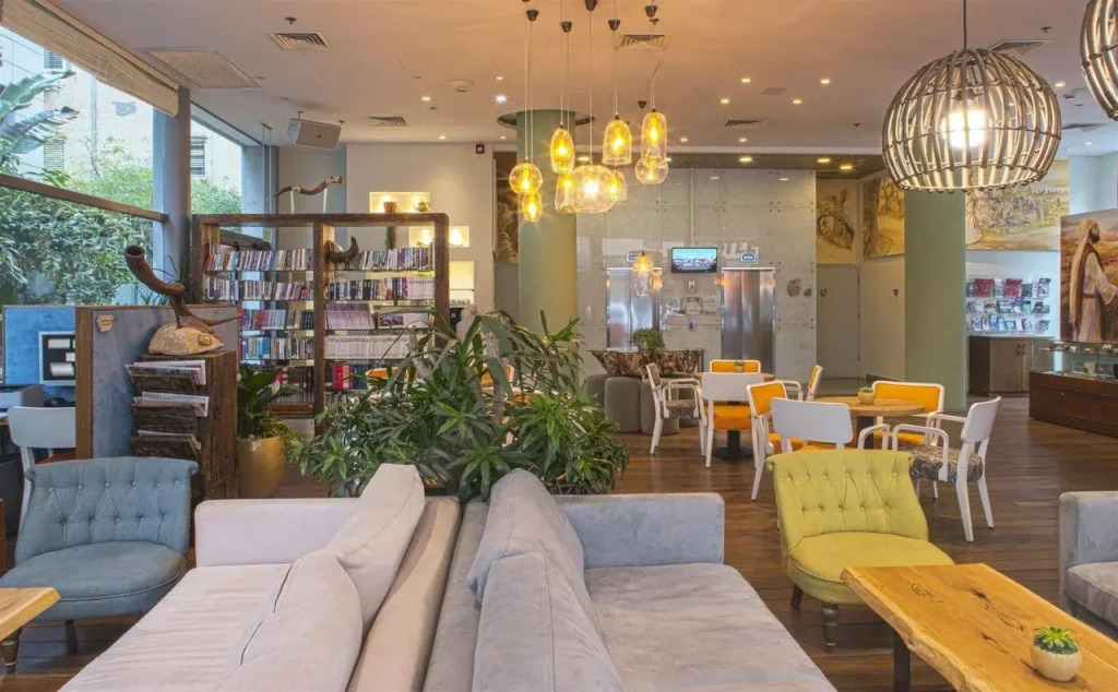 Hotel Poli Urban By AFI Hotels