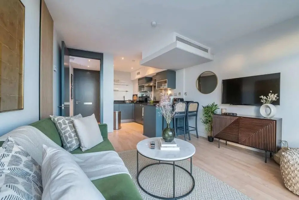 The Parliament View Escape - Modern 1bdr With View