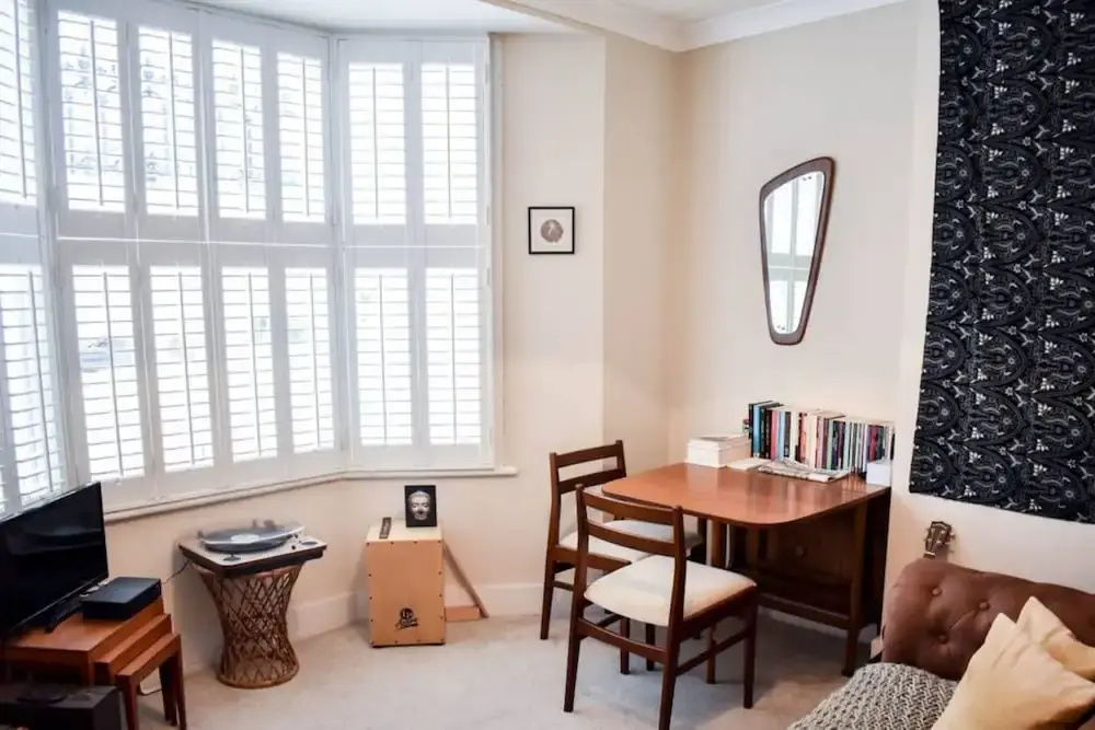 Quirky 1 Bedroom Apartment at Seven Dials