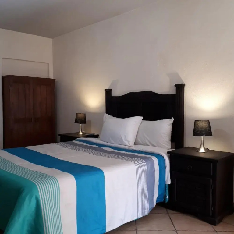 Hotel Animas 16