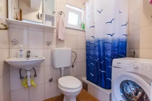 Sea Line Apartments