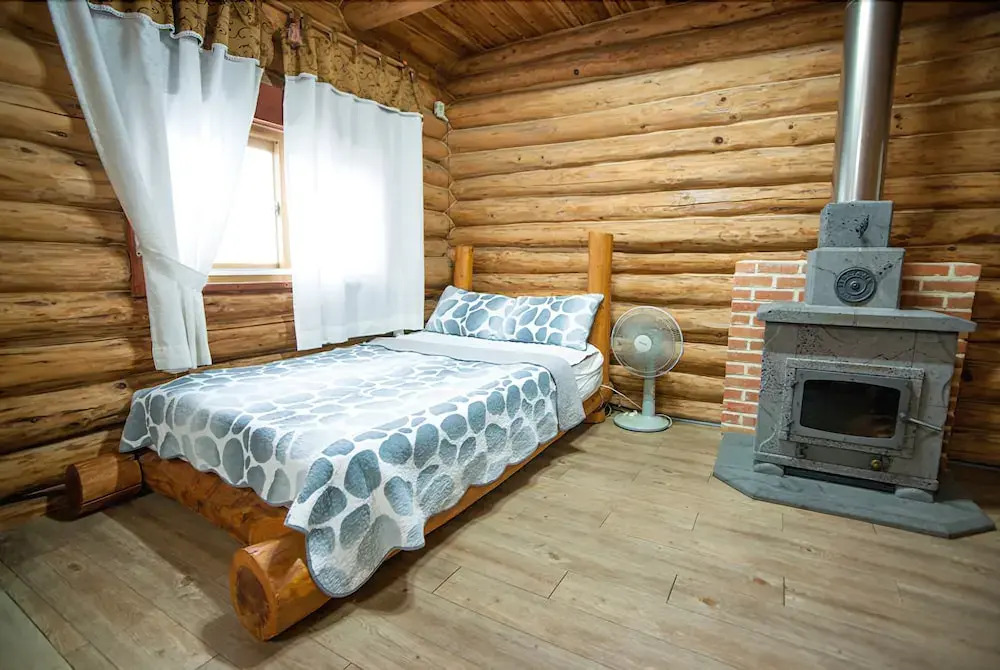 Jeju Nandere Log Pension