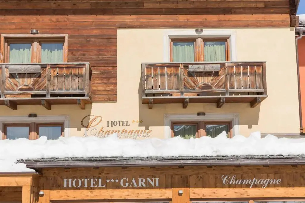 Hotel Champagne