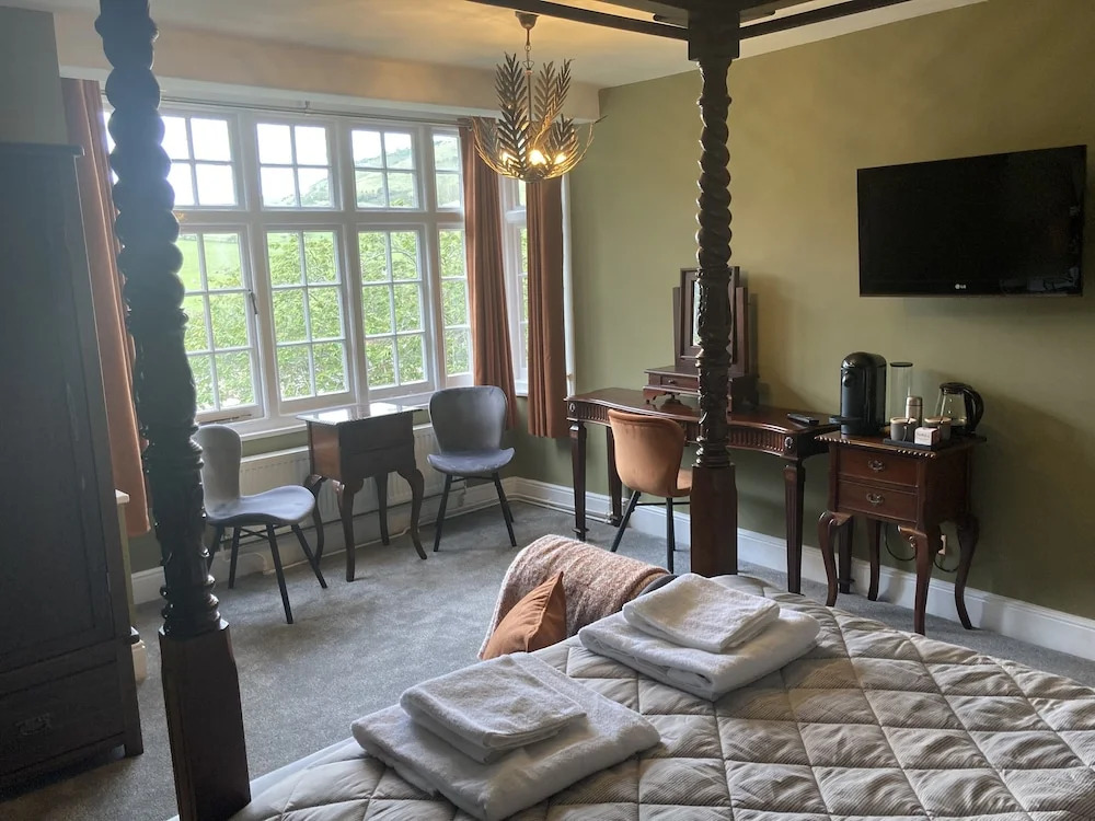 Tottington Manor Hotel