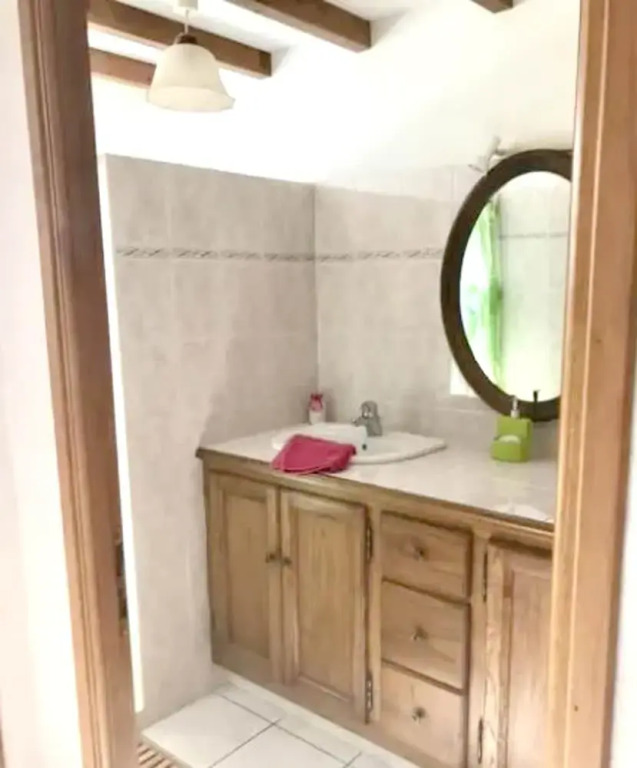 House With 2 Bedrooms in Lasse, With Wonderful Mountain View and Enclosed Garden - 50 km From the Beach