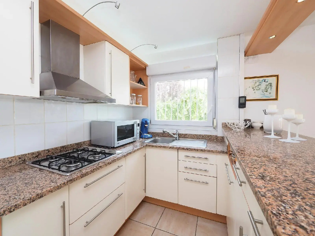 Salins I - Three Bedroom No.2