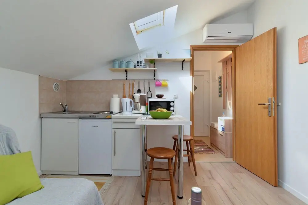 Apartment 1845
