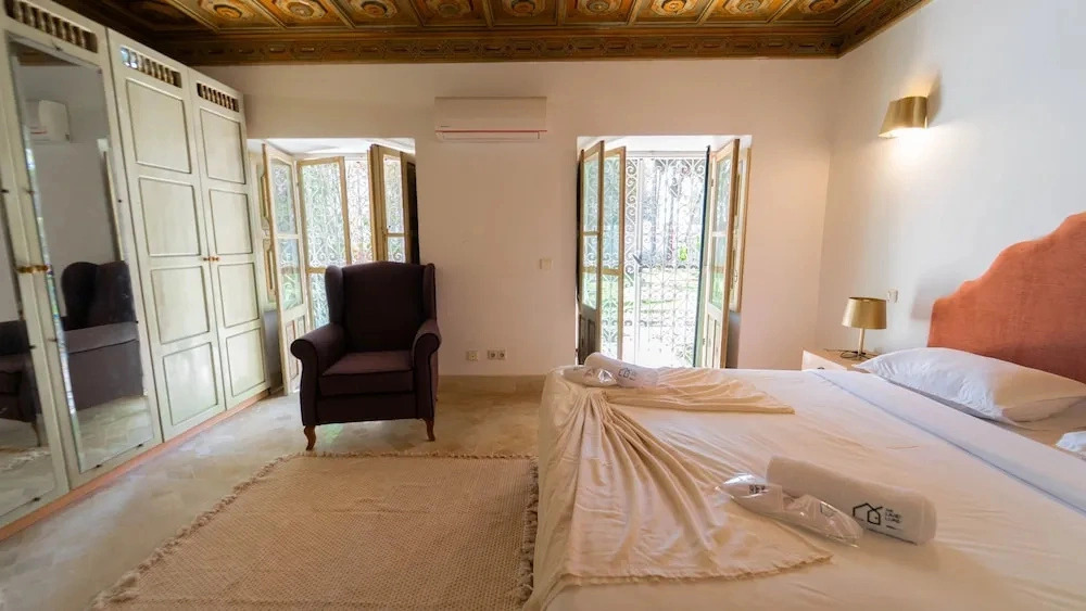 Dar Bechir 3BR Heritage Villa · Pool · La Marsa