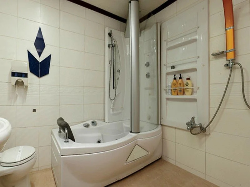 Rozze Hotel