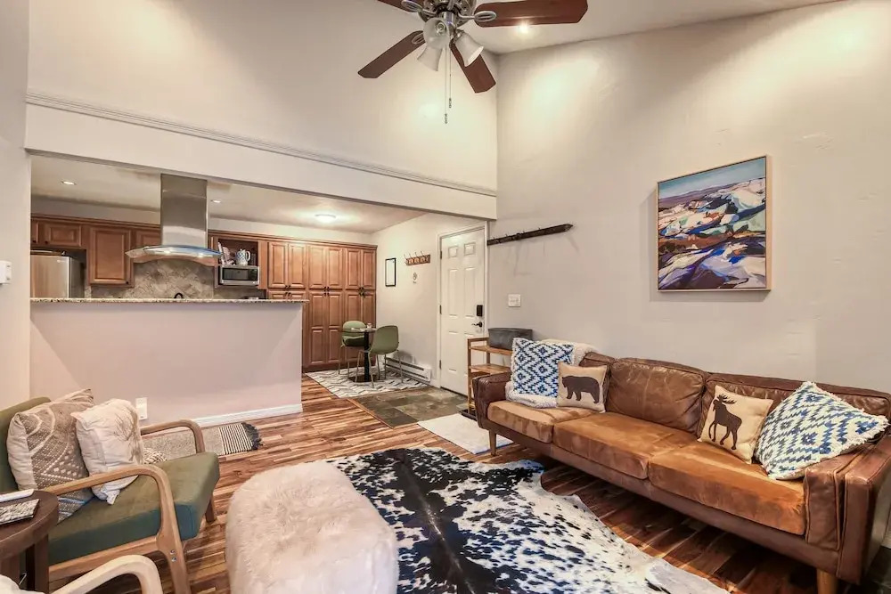 E309 W Beaver Creek Blvd 2 Bedroom Condo