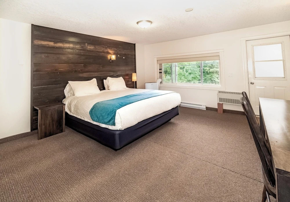3 Pines Lodge Muskoka