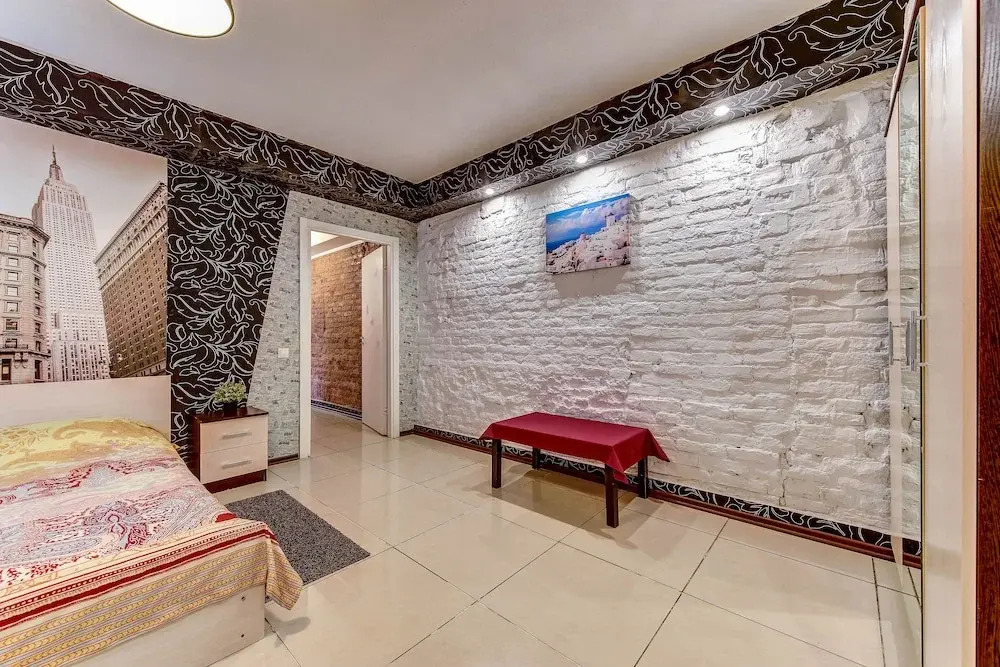 Home4day Apartment on Griboyedov Canal