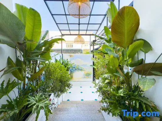 Sujet Beach Hotel and Apartment Danang by Haviland