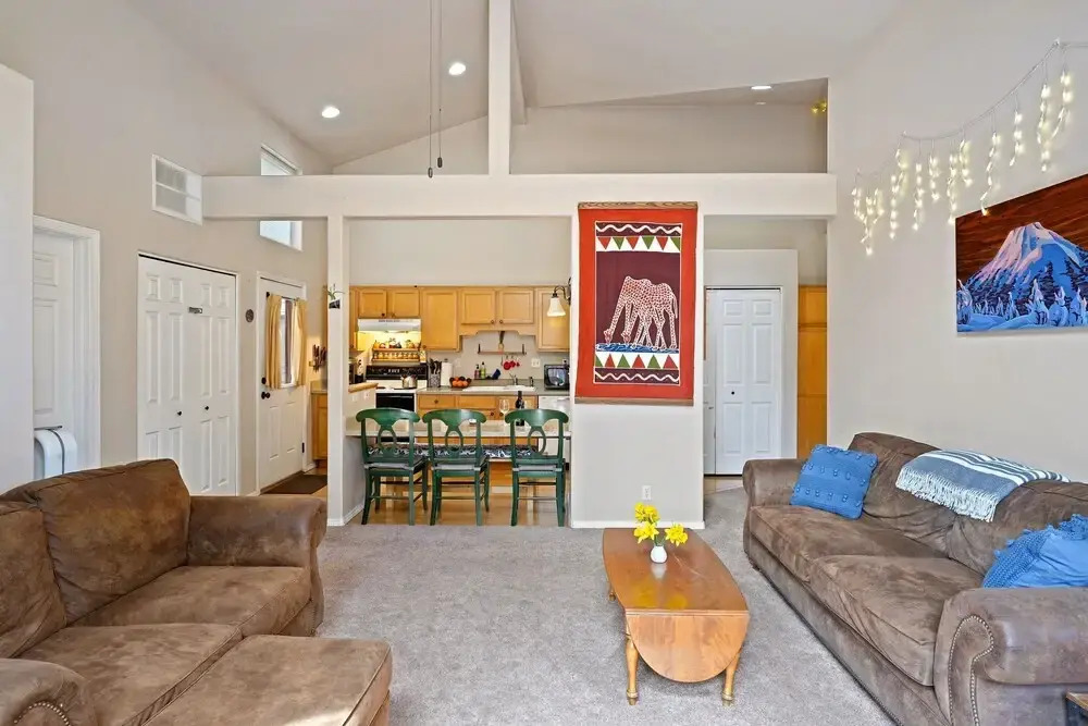 Bingo 1 Bedroom Condo by RedAwning