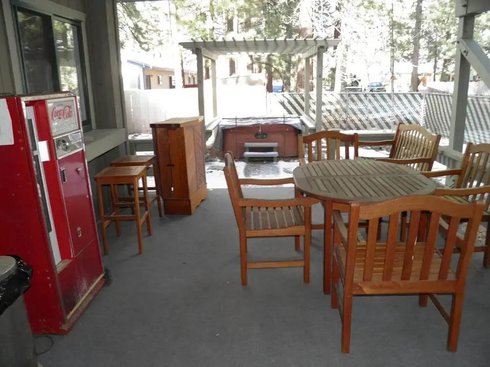Pet Friendly, Covered Hot Tub, Walk To The Beach