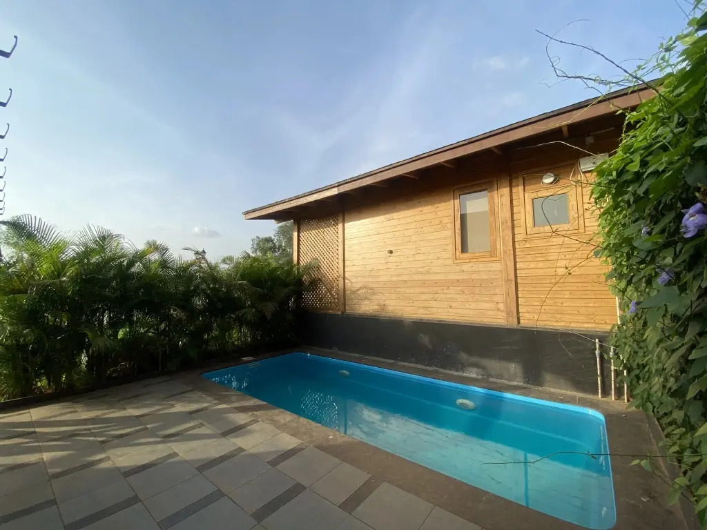 Villament Zinc Journey By The Fern, Karjat
