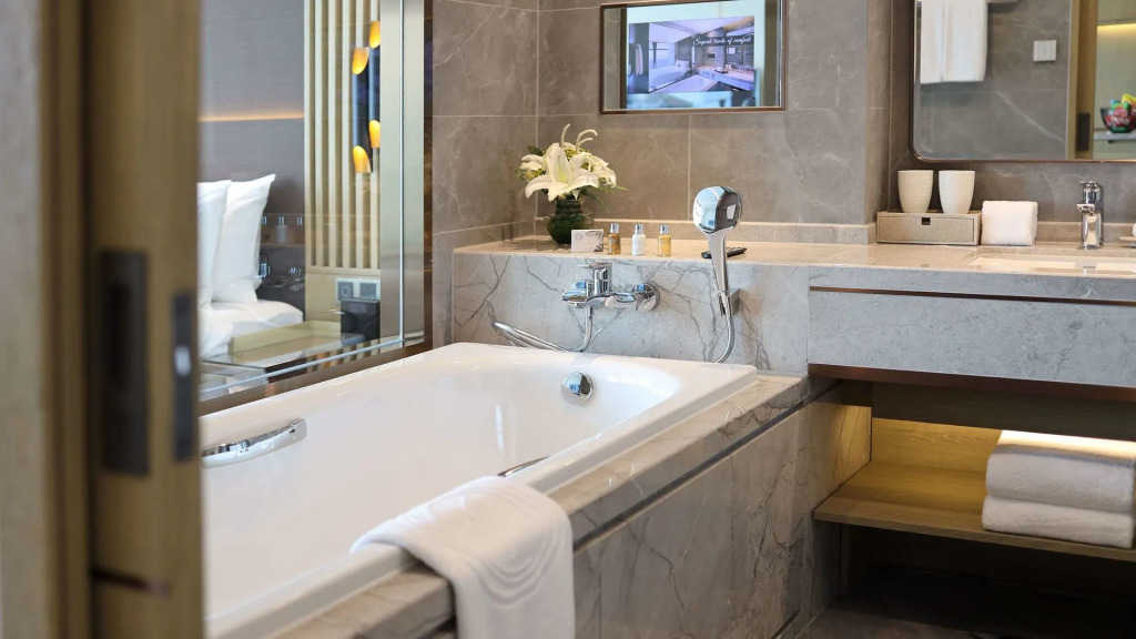 Oasis Aurum 181 Hotel