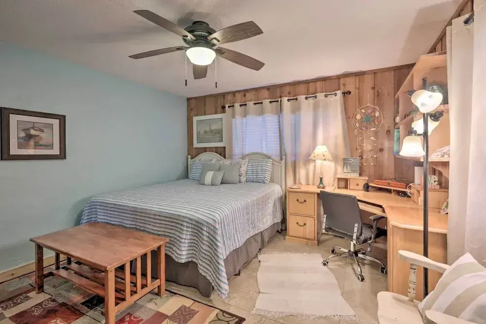 New Smyrna Beach Townhome: Steps to Ocean!