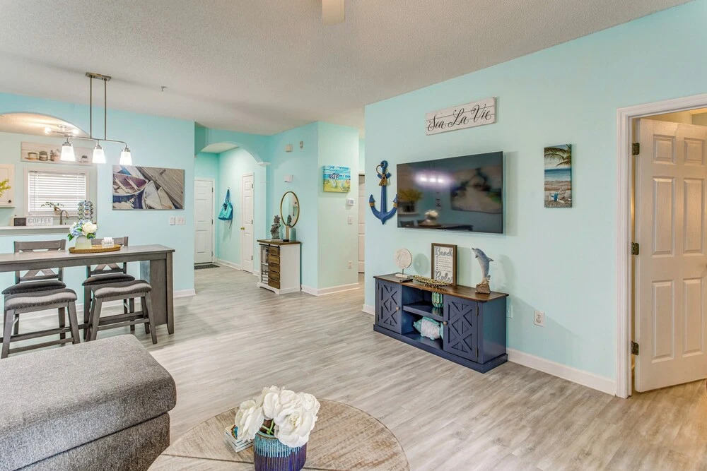 Luxury 1st-floor Barefoot Resort Condo!