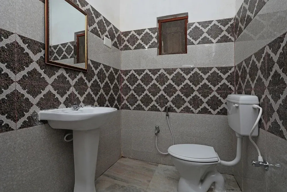 OYO 23382 Sai Gourav Residence