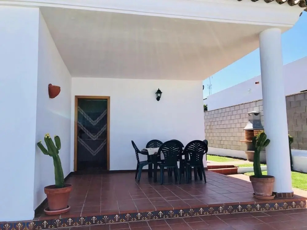 Chalet con Piscina Privada cerca del pueblo