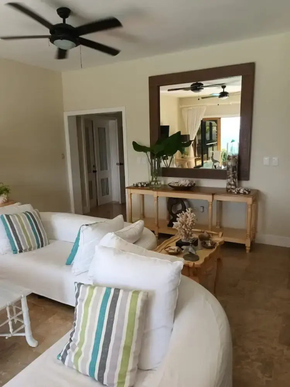 Ocean View Villa 3 BR 8 Guests Pto Bahia