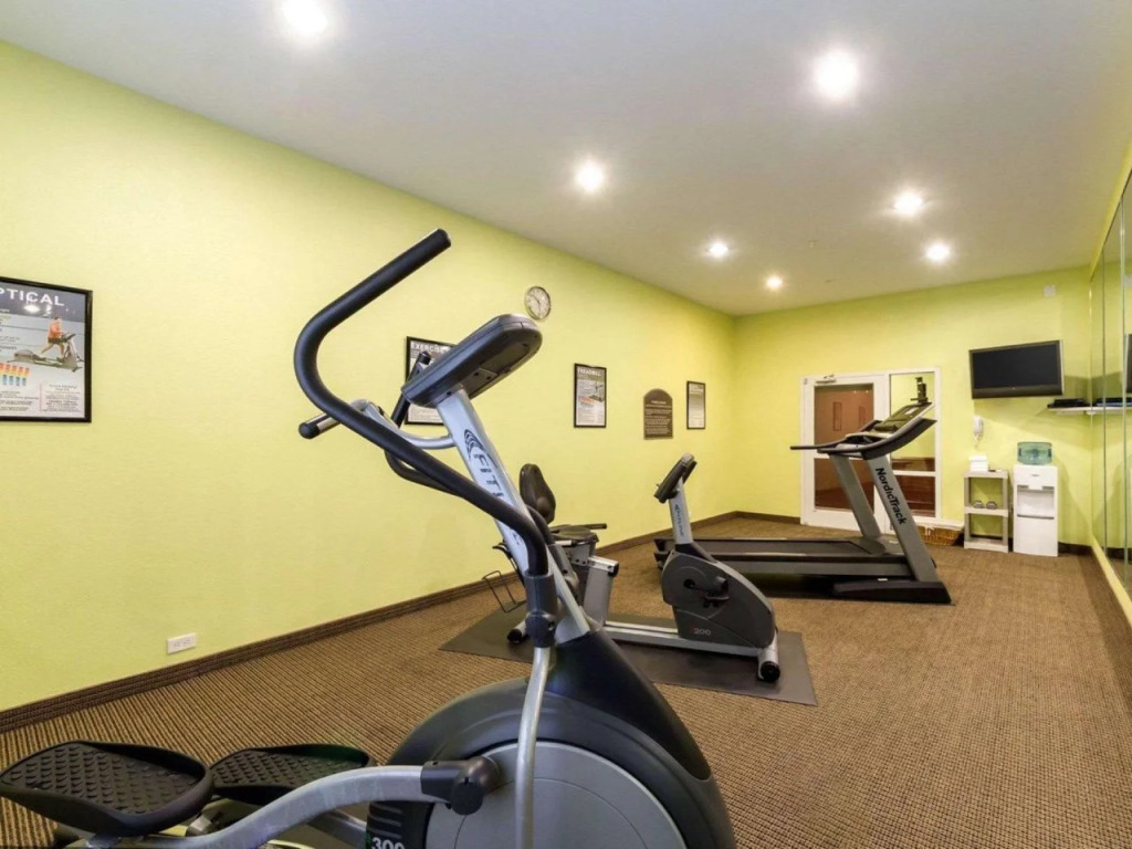 Best Western Ingleside Inn & Suites