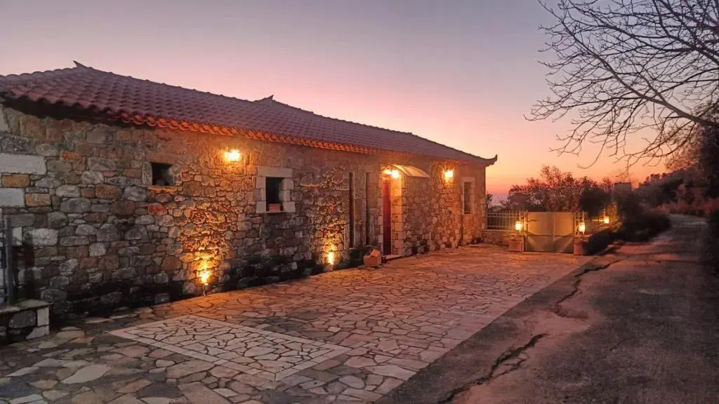Golden Sunset Villa