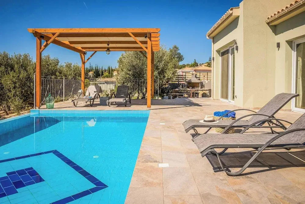 Villa Elaion by Villa Select
