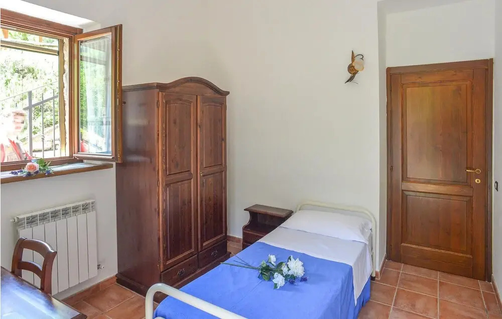 Amazing Home in Cagli With 4 Bedrooms, Internet and Private Swimming Pool
