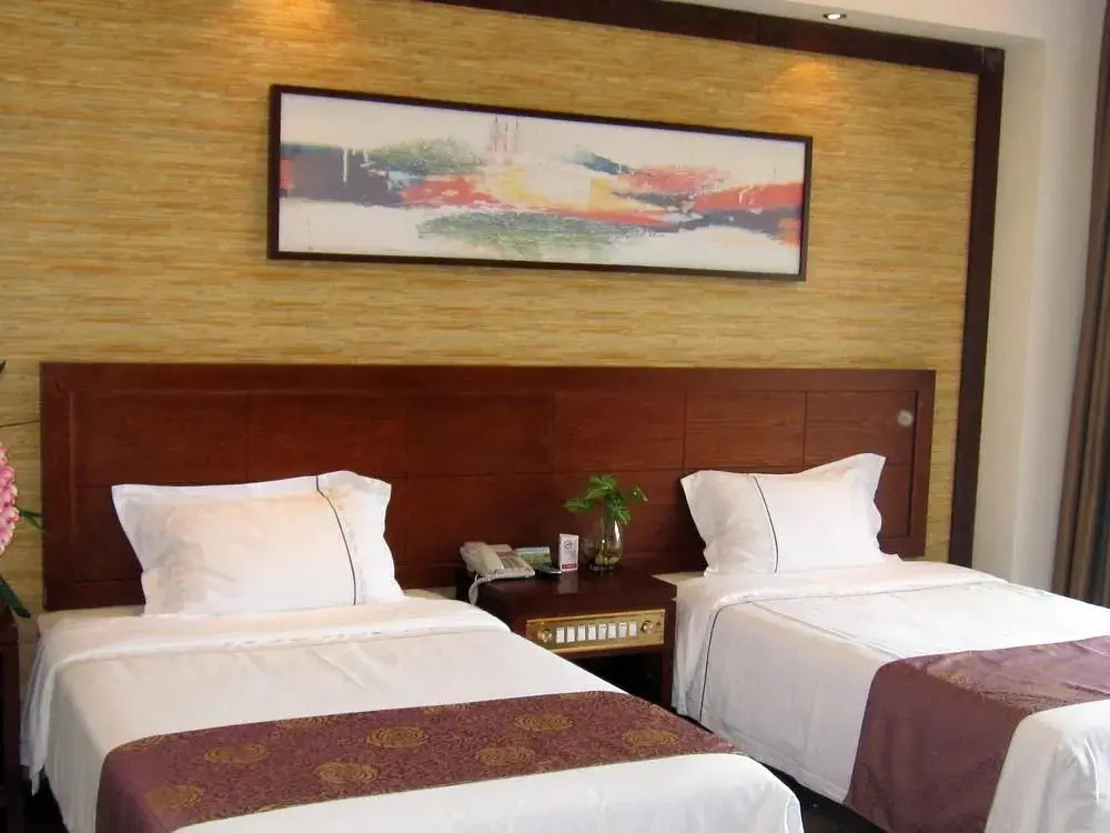 Jinruifeng Hot Spring Hotel - Guangzhou