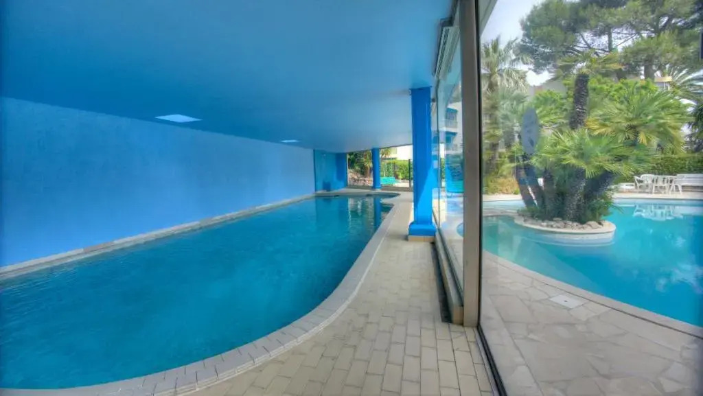 Eden Park 3 pièces 4 étoiles 100m des Plages Piscines SPA Parking