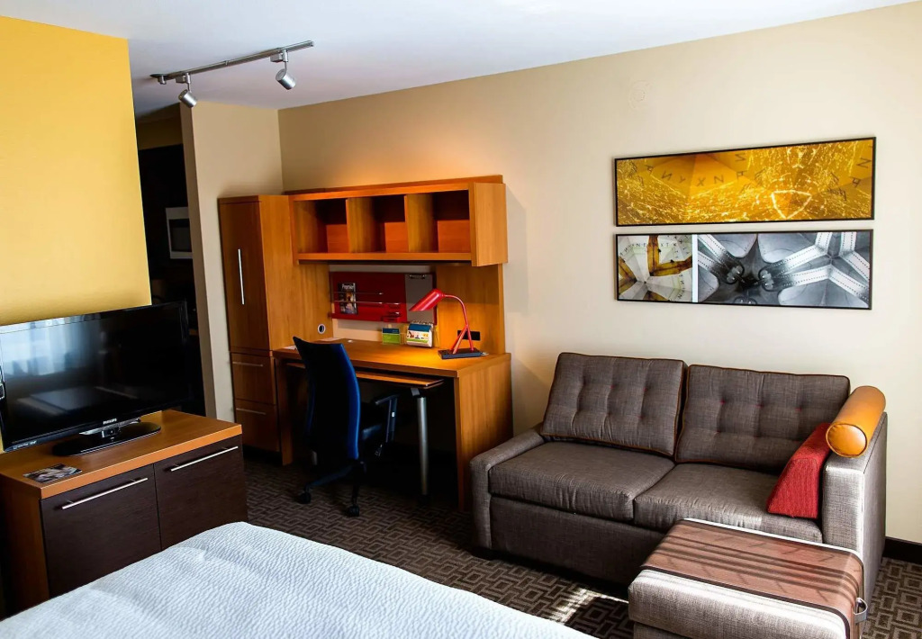 TownePlace Suites by Marriott Lancaster