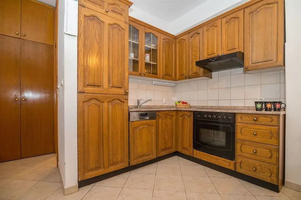Apartments and Room Nevenka
