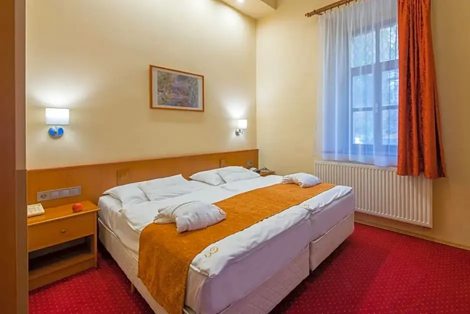 Erzsébet Park Hotel