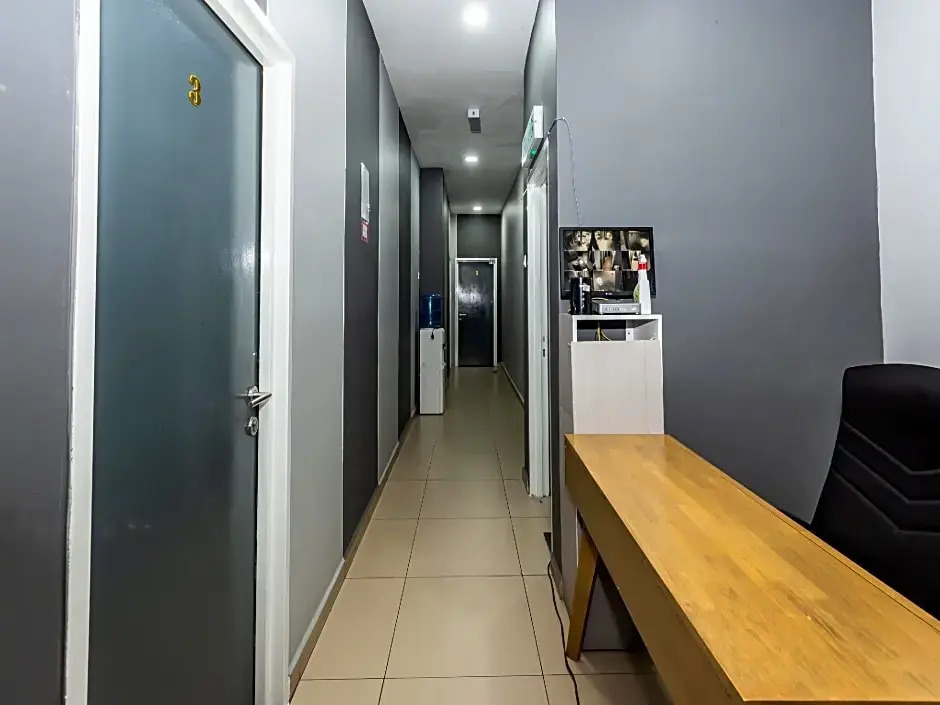 OYO 1185 Ho Hotel