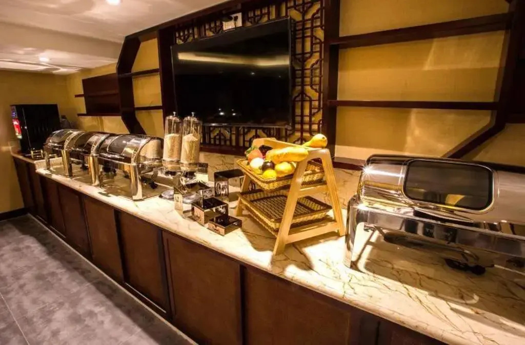 Sifangguan ・ Tiantai Hotel (Huaguoyuan Petronas Twin Towers Subway Station)