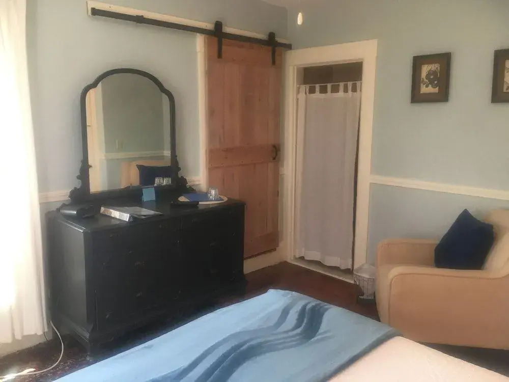 Harvest Barn Inn