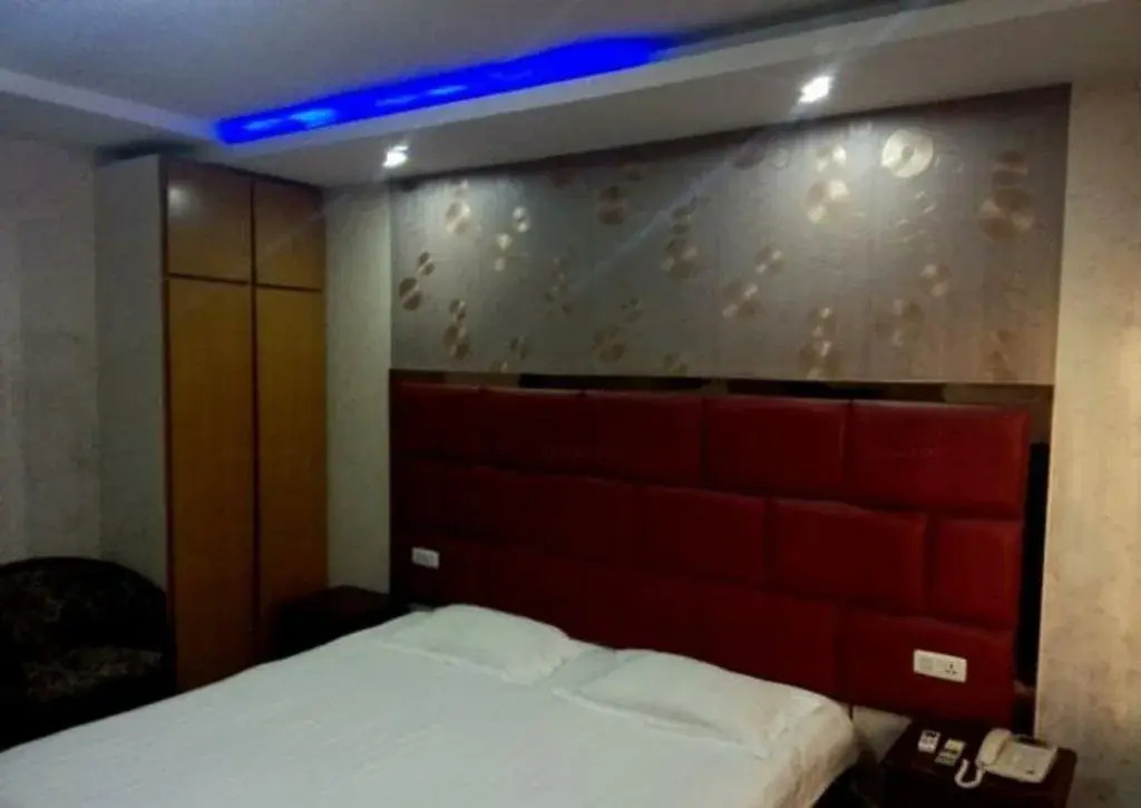 Juxin Inn
