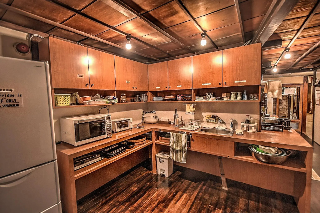 Ks House Ito Onsen - Historical Ryokan Hostel