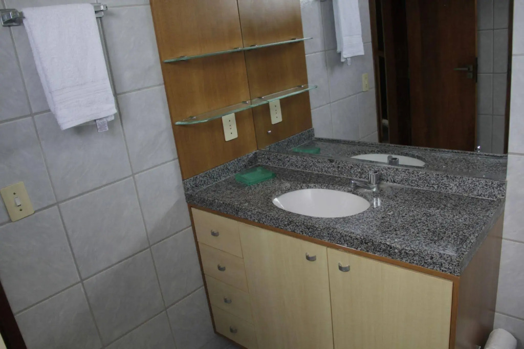 Portugal Flat