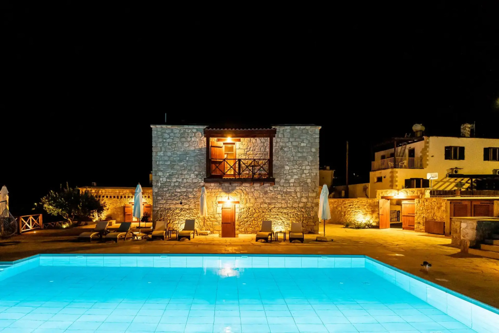 Harma Traditional Boutique Suites