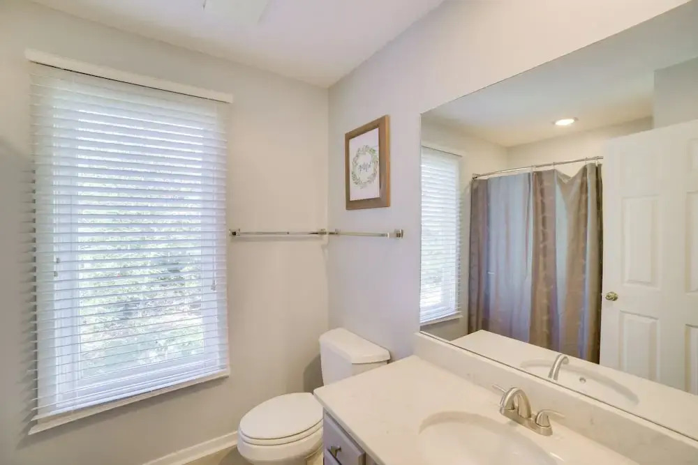 Groups Welcome! Condo ~ 1 Mi to Wintergreen Resort