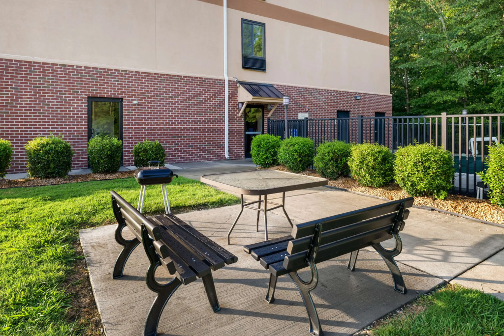 Best Western Plus Hopewell Inn