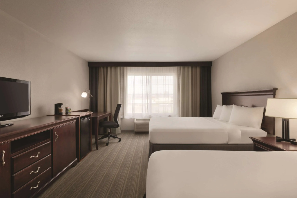 Garner Hotel Madison - Huntsville Airport by IHG