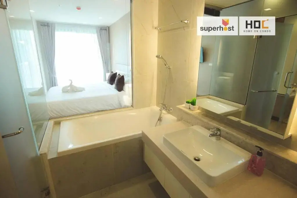 Astra condo®2Bedroom deluxe suite