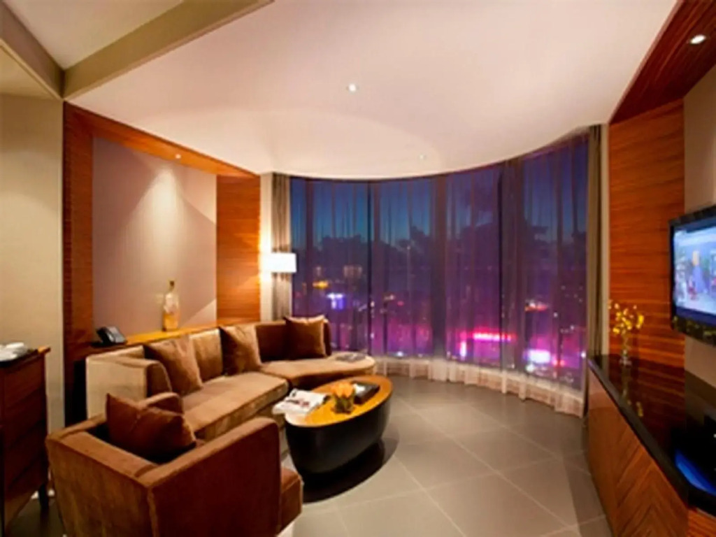 JOYA International Hotel