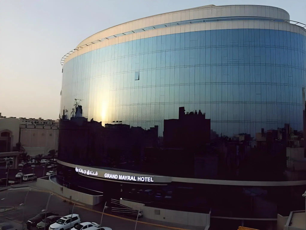 Grand Mayral Hotel