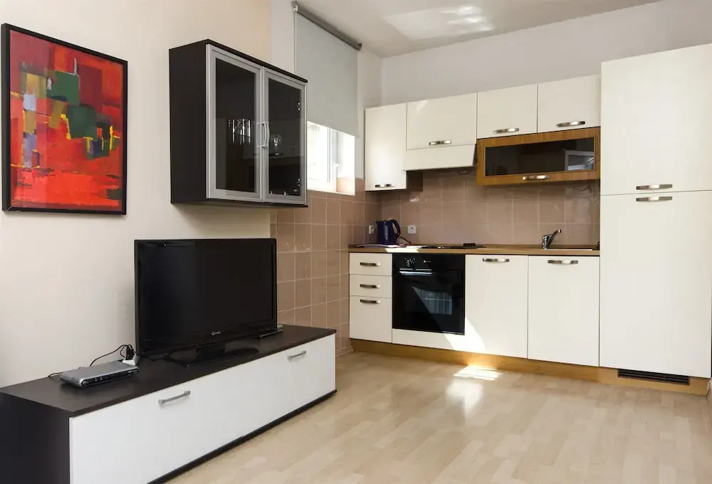 Apartments Bujola City Park View